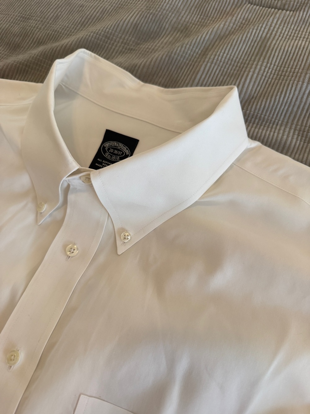 Brooks Brothers Men’s White Supima Cotton Non-Iron Dress Shirt 20 36/37